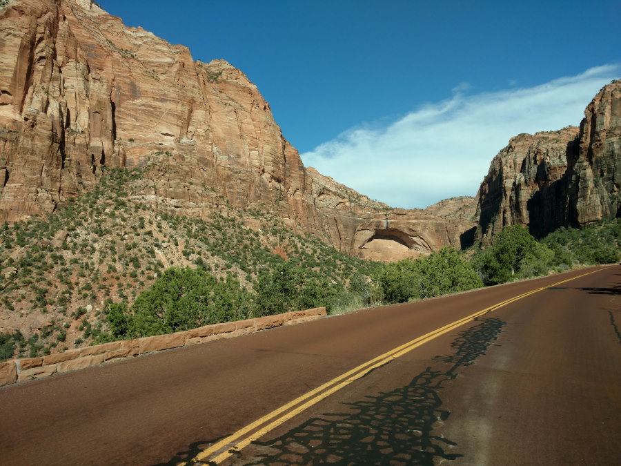 Driveby Scenery In Zion National Park - Scenery