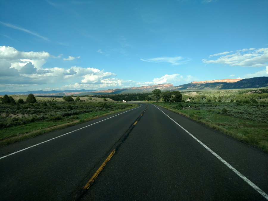 Driveby Scenery In Zion National Park - Scenery