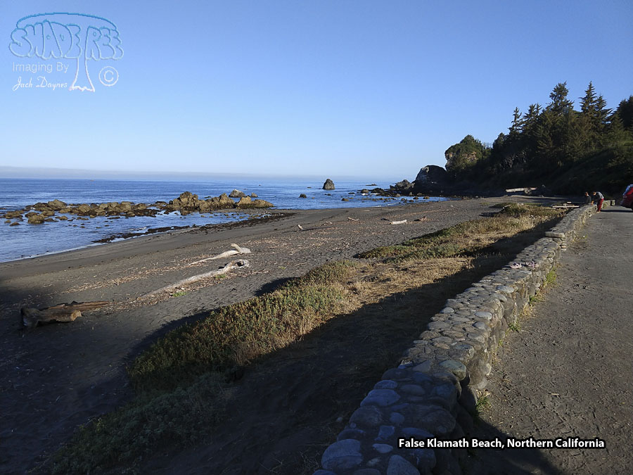 Beach at False Klamath - Scenery