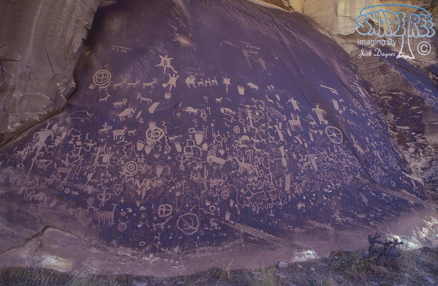 Petroglyphs - Scenery