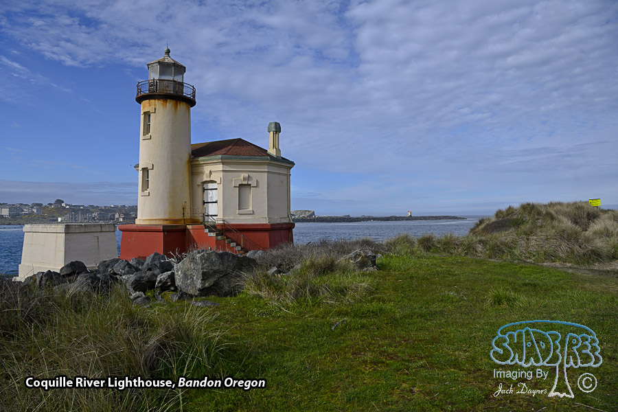 Coquille River Lighthouse - Scenery